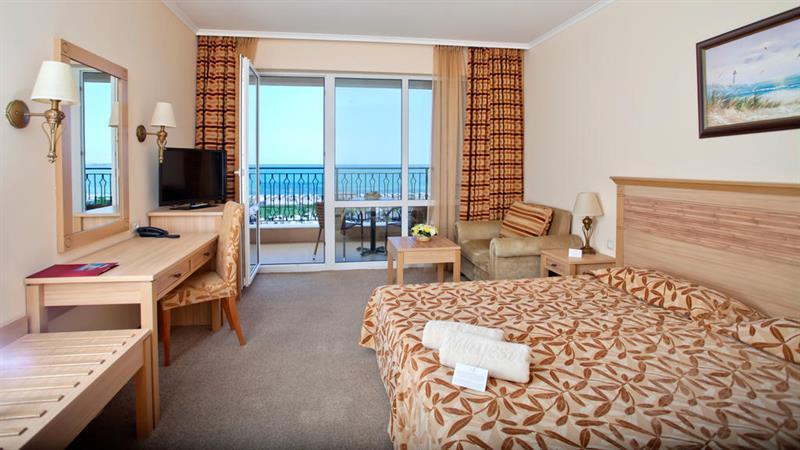 Dit Majestic Beach Resort Sunny Beach Exterior photo